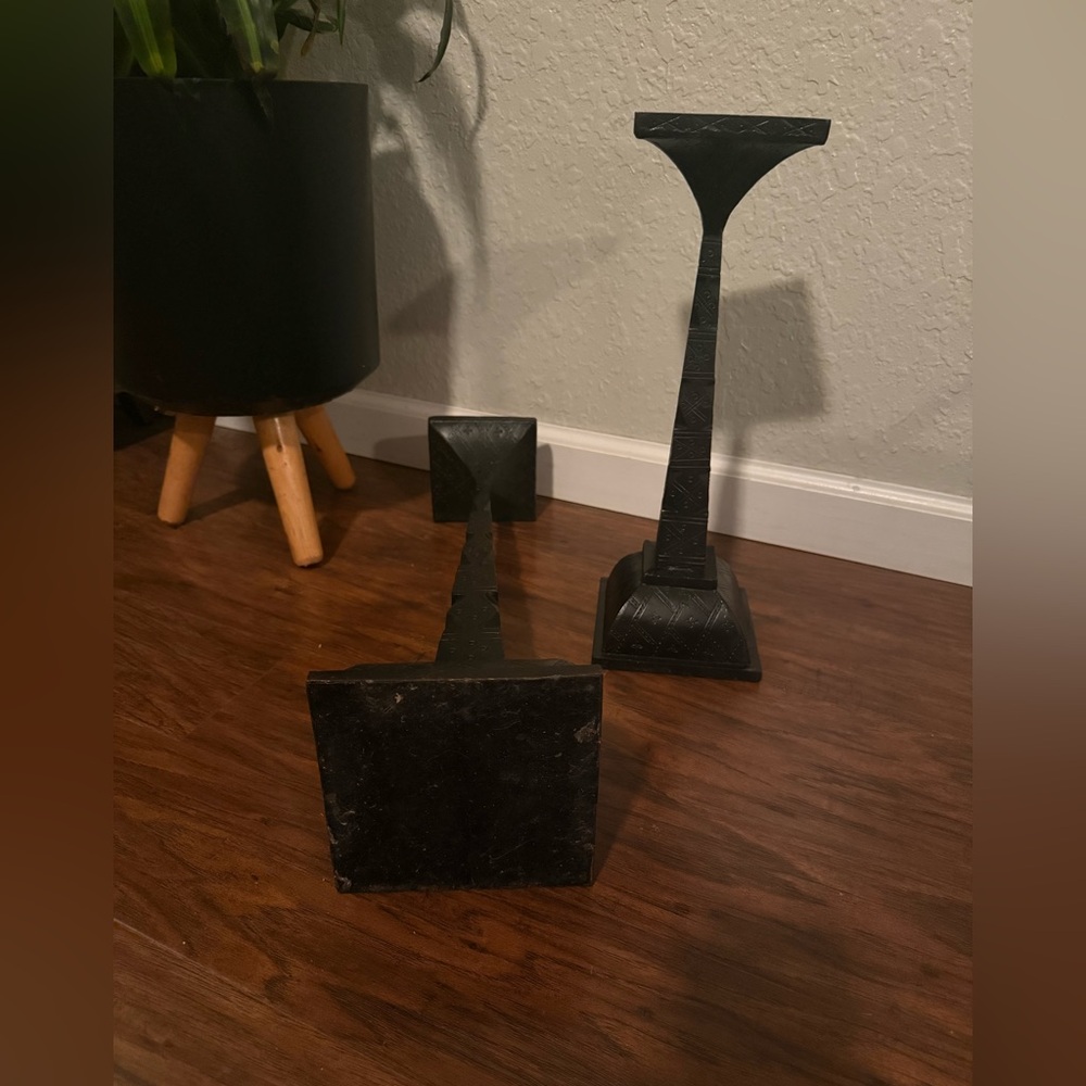 Pair of Cast Iron Pedestals with Decorative Pattern, Square Tops, 17" & 13" Tall - Picture 8 of 11